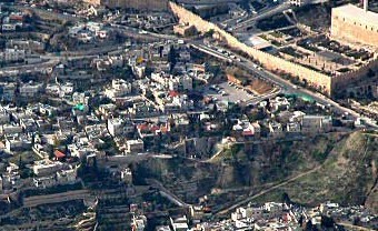 K'far ha-Shiloakh (Ir Dawid, City of David; aerial)